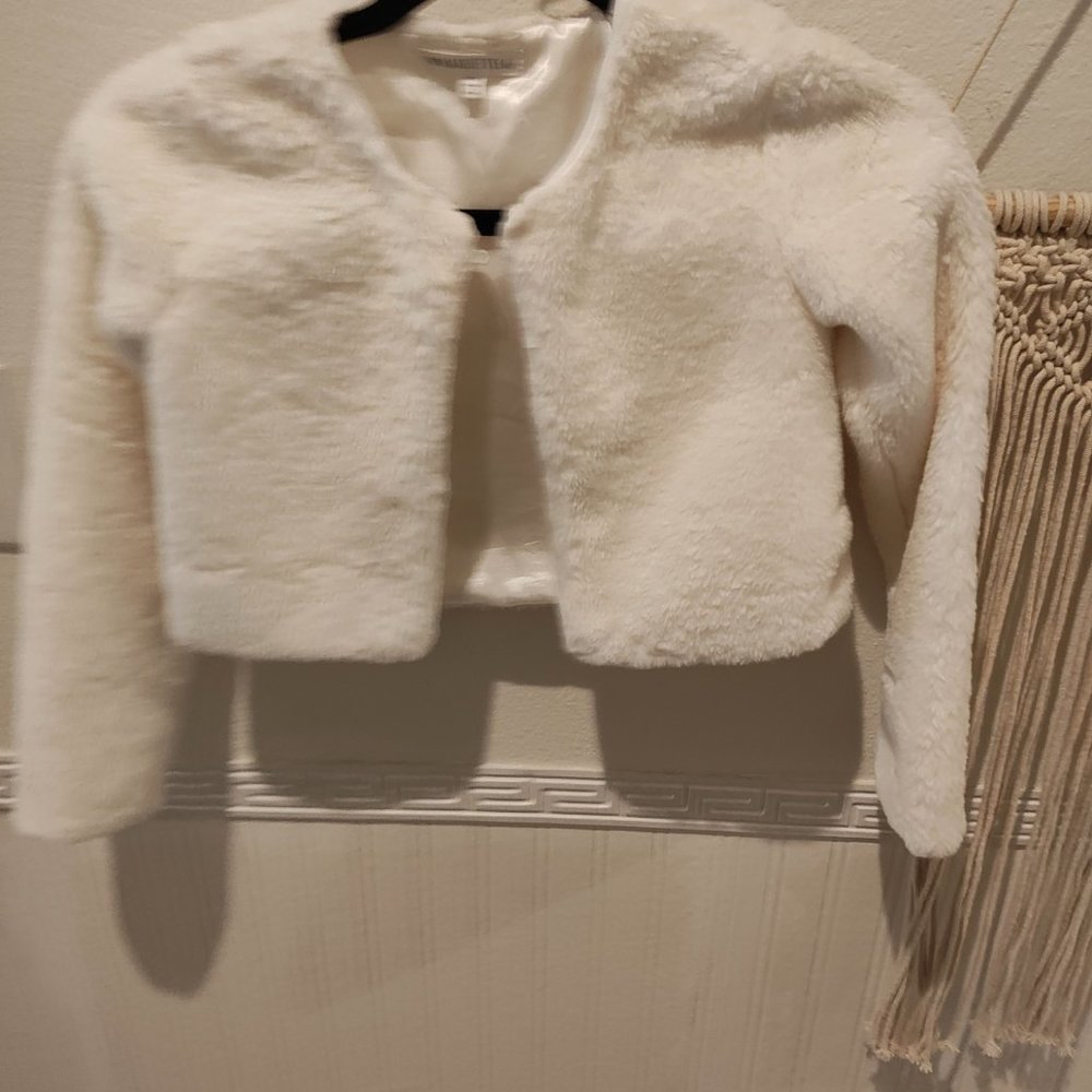 Nanette kids white furry shrug jacket size children's 7/8 Easter, Spring
